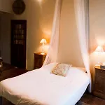 Chateau De Bourgon Bed & Breakfast Montourtier