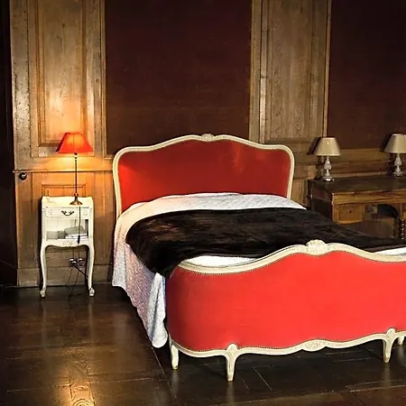 Couette-café Chateau De Bourgon